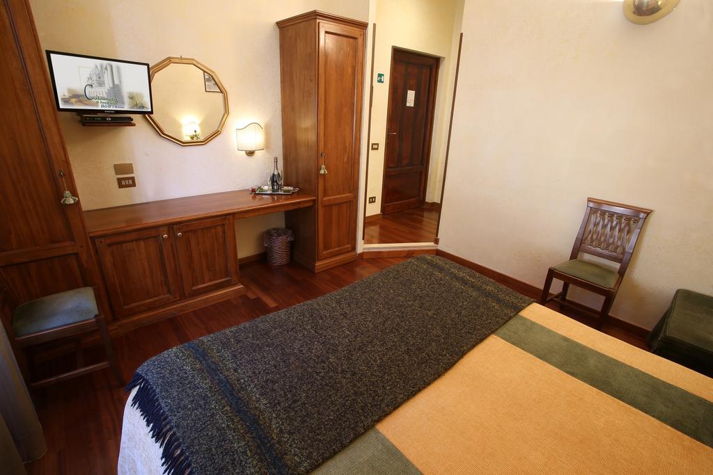 Al Colonnato Di San Pietro Bed & Breakfast Rome Bagian luar foto